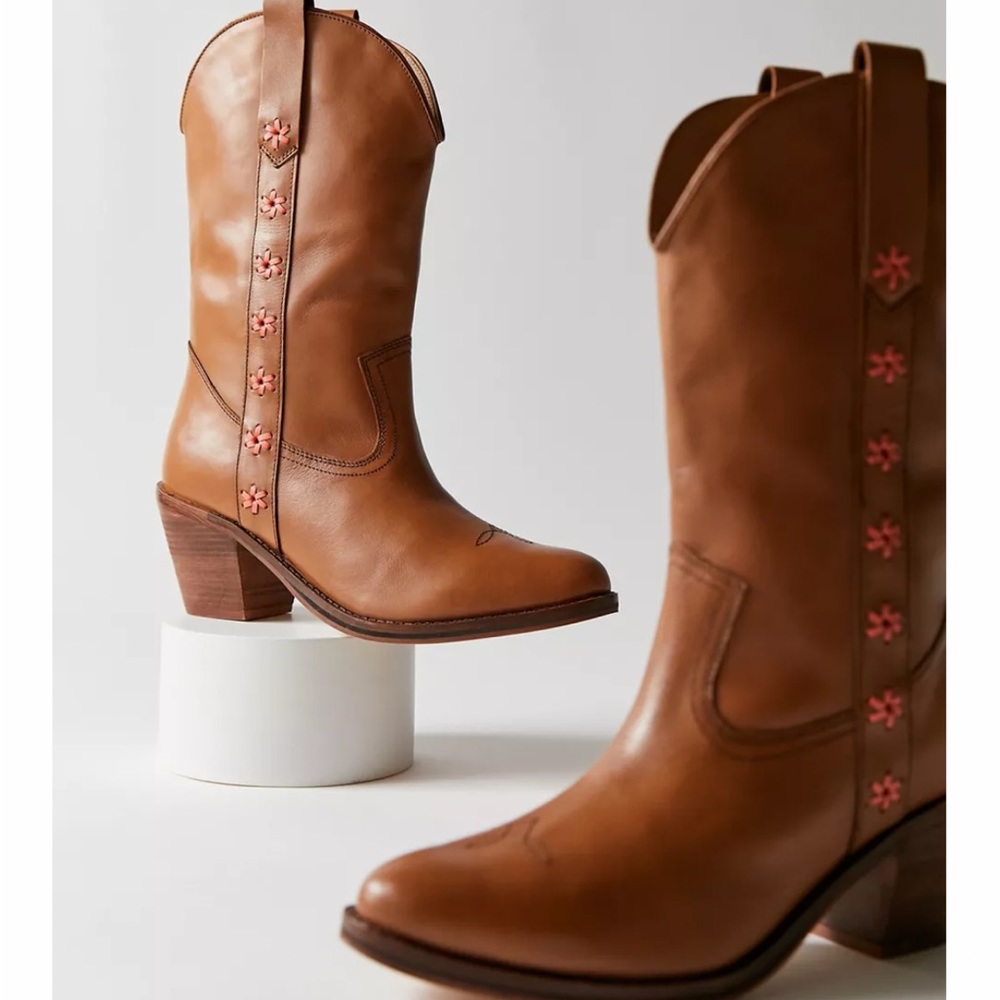 Urban outfitters floral cowboy boot